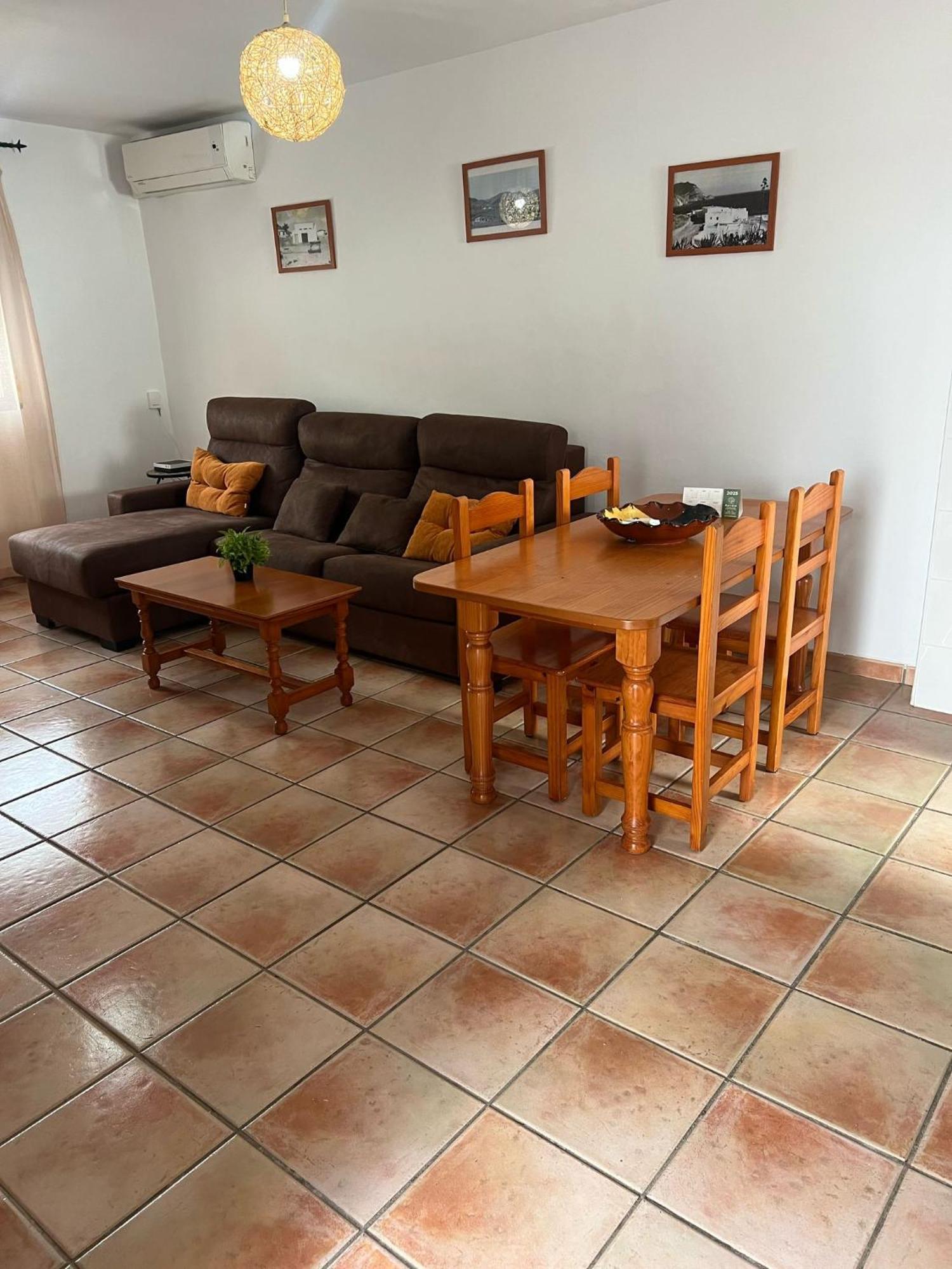 Apartamentos Manbea Algaida 圣何塞 外观 照片