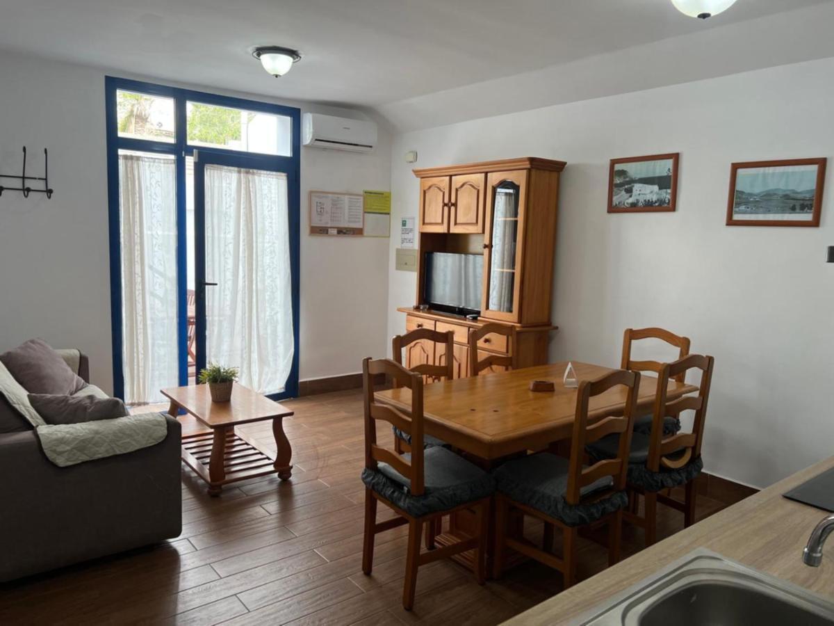 Apartamentos Manbea Algaida 圣何塞 外观 照片